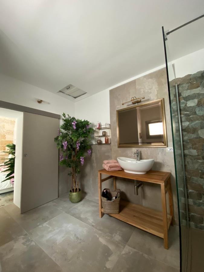 Dimora Flo Apartment Brindisi Exterior foto